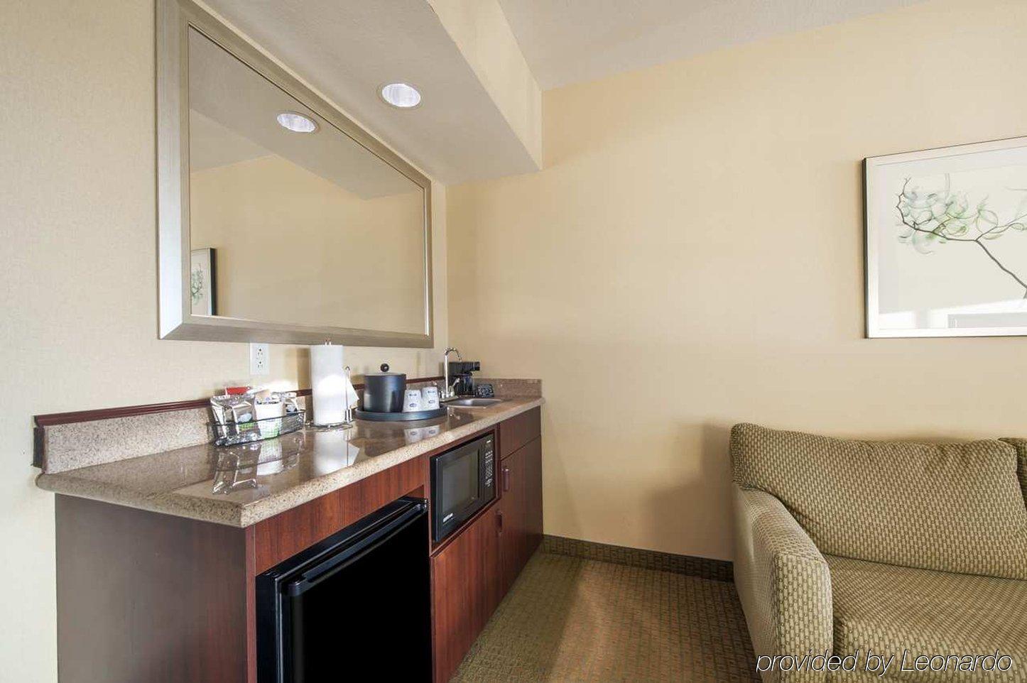 Hampton Inn Phoenix Airport North Exteriör bild